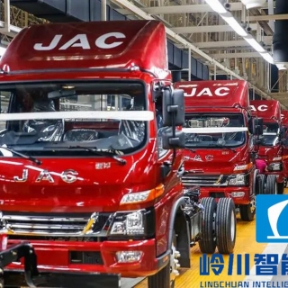 重卡总装生产线