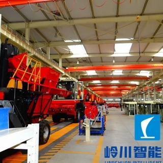 收获机装配流水线